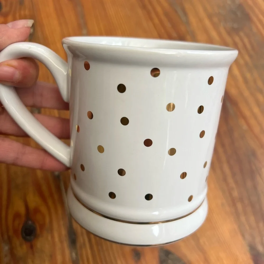 PIER 1 IMPORTS Initial Monogram L White with Gold Metallic Confetti Detail Mug